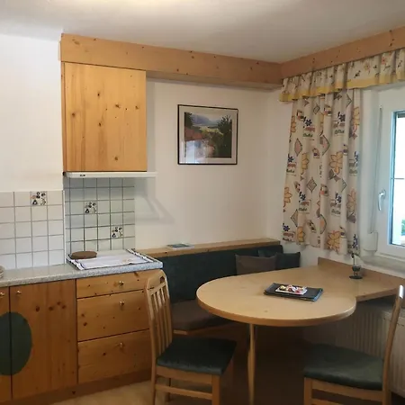 Ganze In Mit Privatem Balkon *