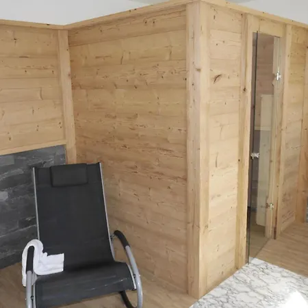Ganze In Mit Privatem Balkon Apartamento